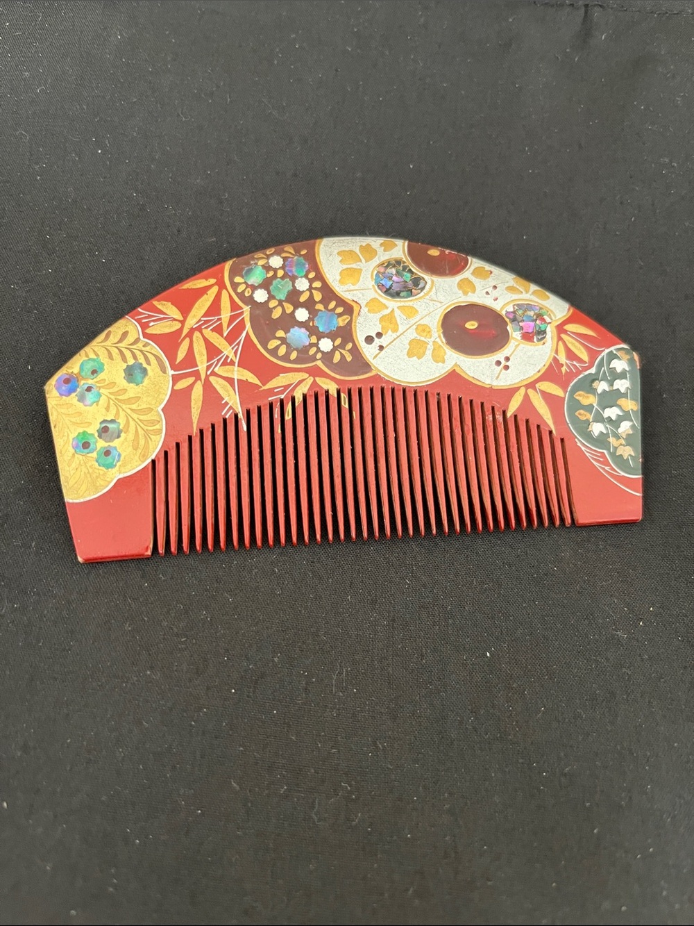 Vintage Red Floral Comb